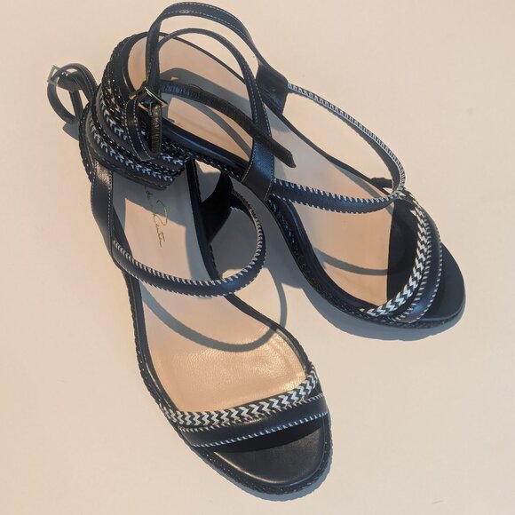 Oscar de la Renta Sandals - Picture 4 of 7